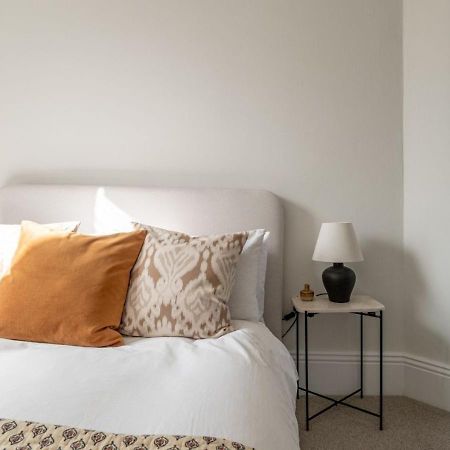 Hitchmans Mews - Stunning 2Bd In Chipping Norton! Διαμέρισμα Εξωτερικό φωτογραφία