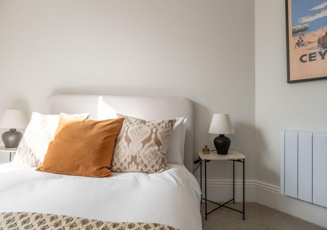 Hitchmans Mews - Stunning 2Bd In Chipping Norton! Διαμέρισμα Εξωτερικό φωτογραφία