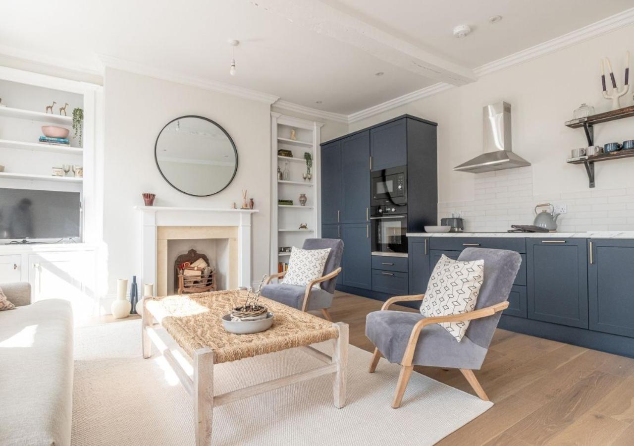 Hitchmans Mews - Stunning 2Bd In Chipping Norton! Διαμέρισμα Εξωτερικό φωτογραφία