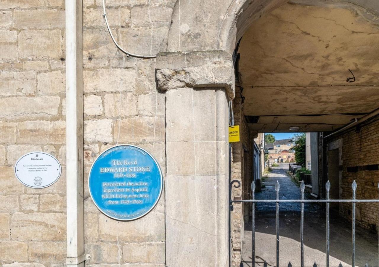 Hitchmans Mews - Stunning 2Bd In Chipping Norton! Διαμέρισμα Εξωτερικό φωτογραφία