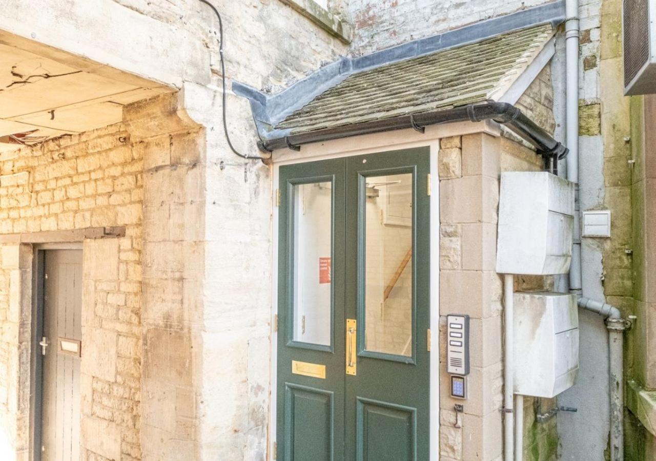 Hitchmans Mews - Stunning 2Bd In Chipping Norton! Διαμέρισμα Εξωτερικό φωτογραφία