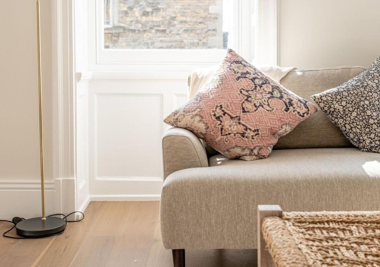 Hitchmans Mews - Stunning 2Bd In Chipping Norton! Διαμέρισμα Εξωτερικό φωτογραφία