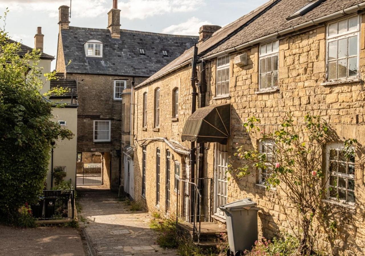 Hitchmans Mews - Stunning 2Bd In Chipping Norton! Διαμέρισμα Εξωτερικό φωτογραφία